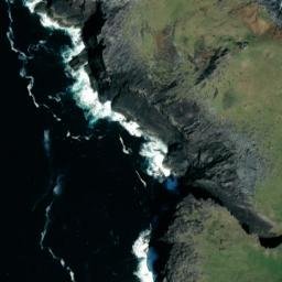Satellite imagery of Reenadrolaun Point, IE