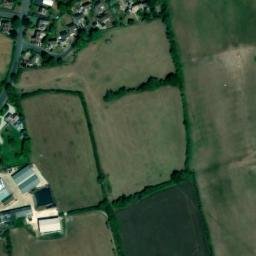 Satellite imagery of Warren Knoll, GB