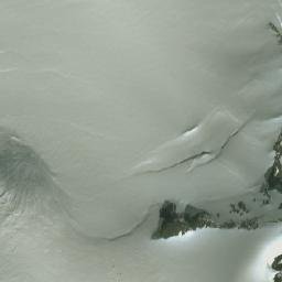 Satellite imagery of The Queen, CA