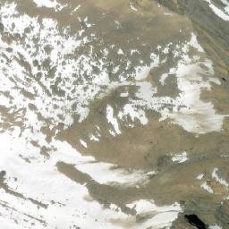 Satellite imagery of La Clytte Mountain, CA