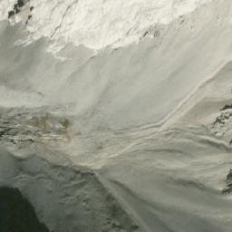 Satellite imagery of Wampum Peak, CA