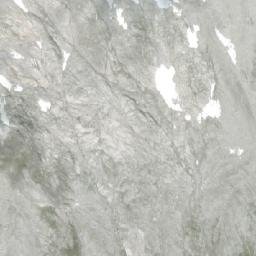 Satellite imagery of Mount Daunt, CA