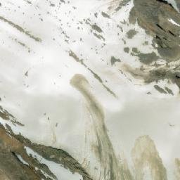 Satellite imagery of La Clytte Mountain, CA