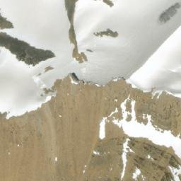 Satellite imagery of Epaulette Mountain, CA