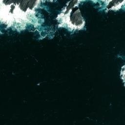 Satellite imagery of Dromgour, IE