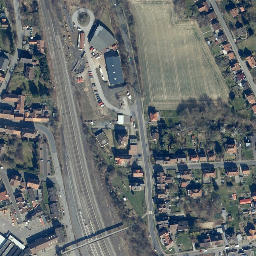 Satellite imagery of Knollen, DE
