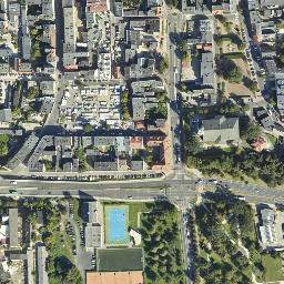 Satellite imagery of Leszno - Pałac XVI w., PL