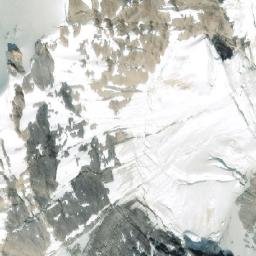 Satellite imagery of Rostrum Peak, CA