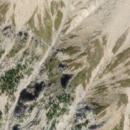 Satellite imagery of Corsair Mountain, CA