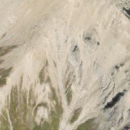 Satellite imagery of Corsair Mountain, CA