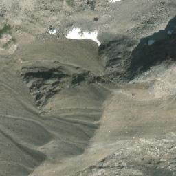 Satellite imagery of Aries Peak, CA