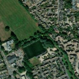 Satellite imagery of Witney Bishop of Winchesters Palace, GB