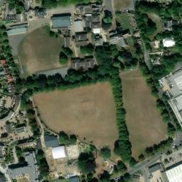Satellite imagery of Cogges, GB