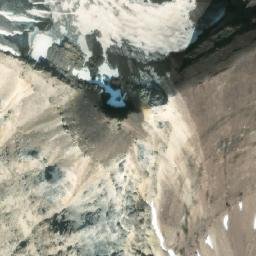 Satellite imagery of Mount Willingdon, CA