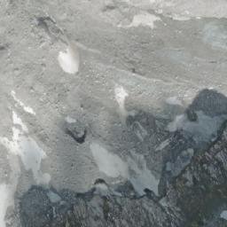 Satellite imagery of Mount Feusi, CA