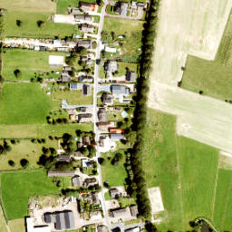Satellite imagery of Slot van Well, NL