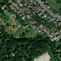 Satellite imagery of Schloss Neuhaus, DE