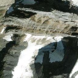 Satellite imagery of Waldorf Towers, CA