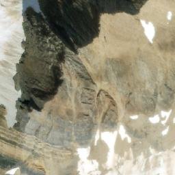 Satellite imagery of Mount Freshfield, CA
