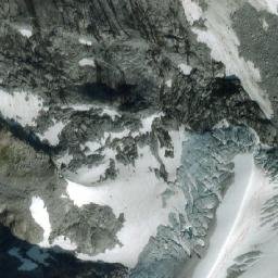 Satellite imagery of Craw Peak, CA