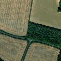 Satellite imagery of Hampden Grims Ditch mounds, GB