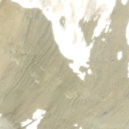 Satellite imagery of Waitabit Peak, CA
