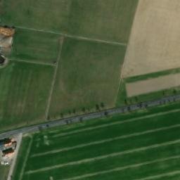 Satellite imagery of Dłoń - Pałac, PL
