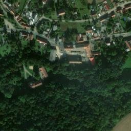 Satellite imagery of Holzberg, DE