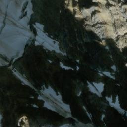 Satellite imagery of Mount Mummery, CA