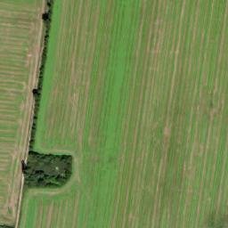 Satellite imagery of Dąbrówka Wlkp. - Pałac z XIX w., PL