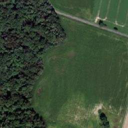 Satellite imagery of Dąbrówka Wlkp. - Pałac z XIX w., PL