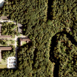 Satellite imagery of Fusilladeplaats Kamp Vught met Monument, NL