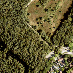 Satellite imagery of Fusilladeplaats Kamp Vught met Monument, NL