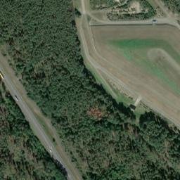 Satellite imagery of Weinberg, DE