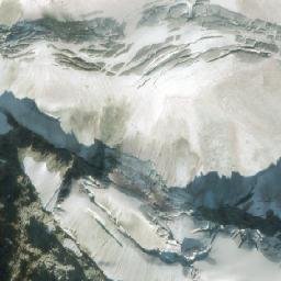 Satellite imagery of Goldstream Mountain, CA