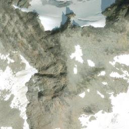 Satellite imagery of Goldstream Mountain, CA