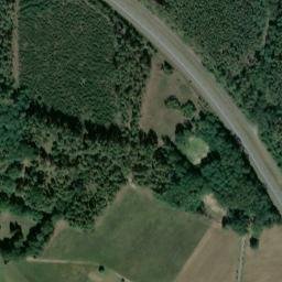 Satellite imagery of Weinberg, DE
