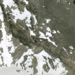 Satellite imagery of Crowfoot Mountain, CA