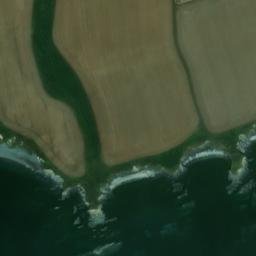 Satellite imagery of Carrigbroigoill, IE