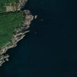 Satellite imagery of Ardnakinna Point, IE