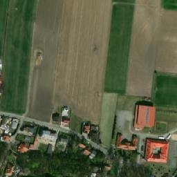 Satellite imagery of Pakosław -Pałac klasycystyczny, PL
