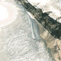 Satellite imagery of Mount Collie, CA