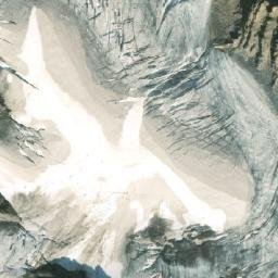 Satellite imagery of Mont des Poilus, CA