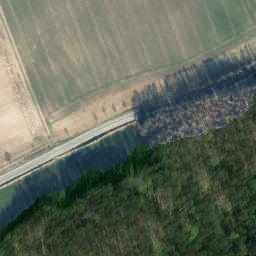 Satellite imagery of Plesse, DE