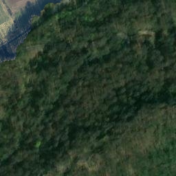 Satellite imagery of Plesse, DE