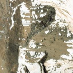 Satellite imagery of Hagen Peak, CA