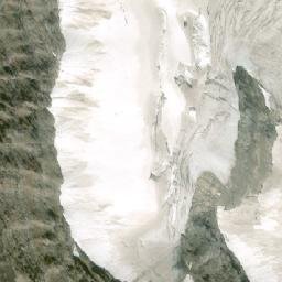 Satellite imagery of Razorback Mountain, CA
