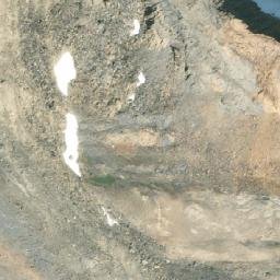 Satellite imagery of Arete Peak, CA