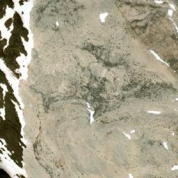 Satellite imagery of Yoho Peak, CA