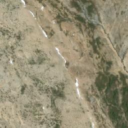 Satellite imagery of Yoho Peak, CA